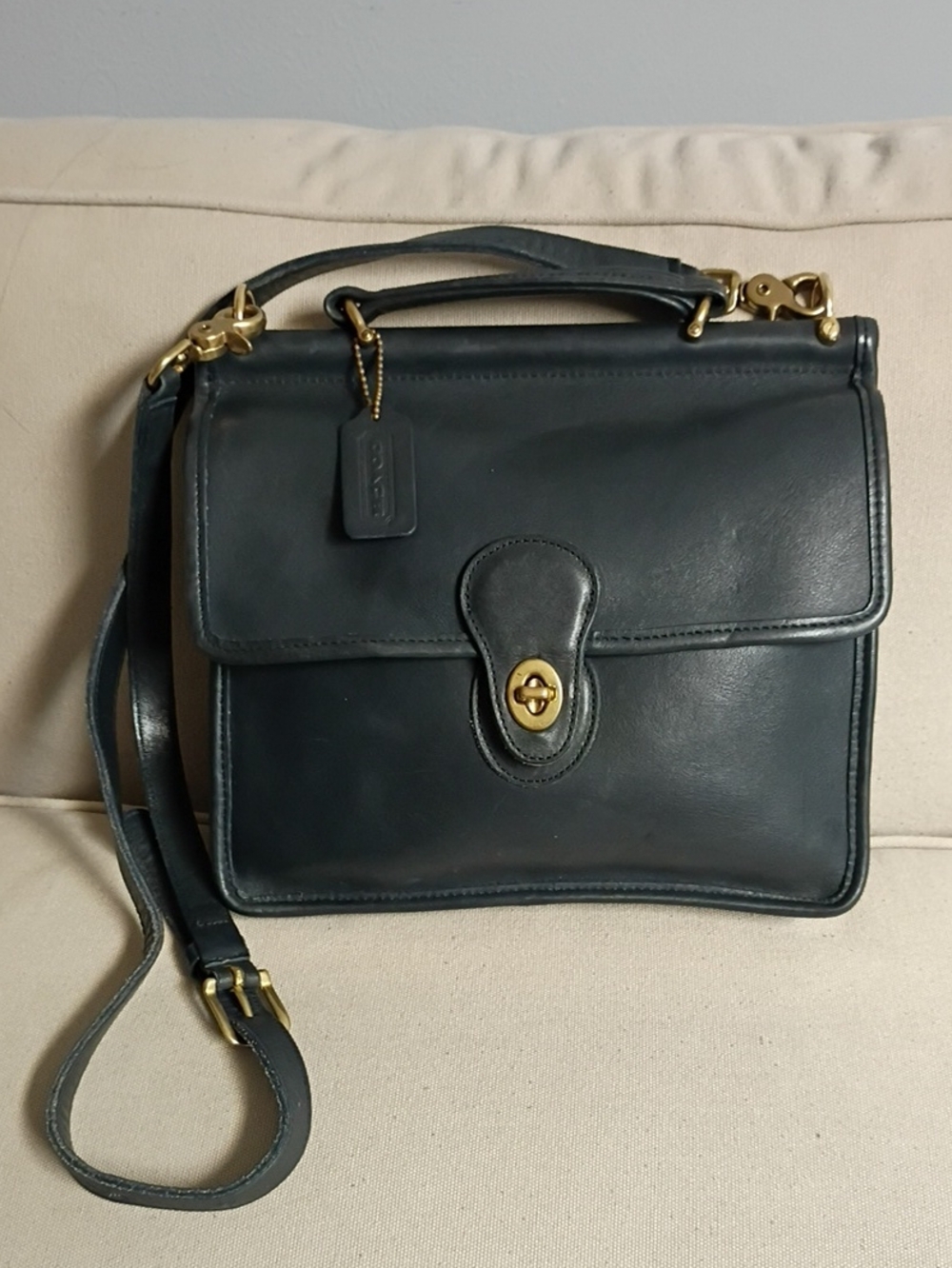 ❤️COACH BLACK WILLIS 9927 USA Tanned Glove Leather Top Handle Crossbody Purse